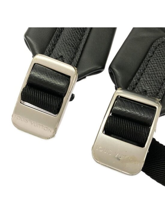 Louis Vuitton Taiga Lama Discovery Backpack main image 4